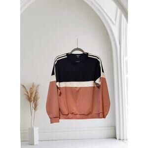 Ladies Active Sweater 0 to 5 Brand Size XL